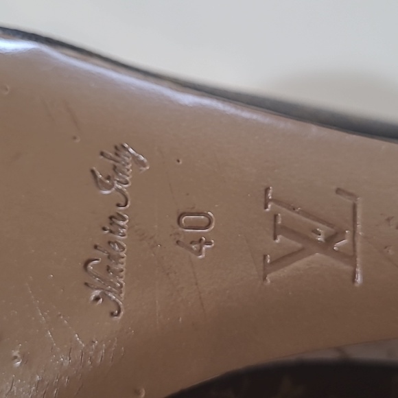 Louis Vuitton Monogram Leather Wedges 40 - Picture 7 of 17
